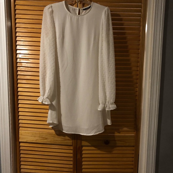 Sweet Long Sleeve White Woman’s Dress - Picture 3 of 8